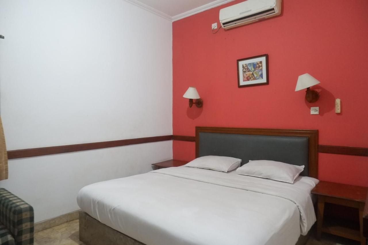 New Bali Indah Hotel Bandung Exterior photo