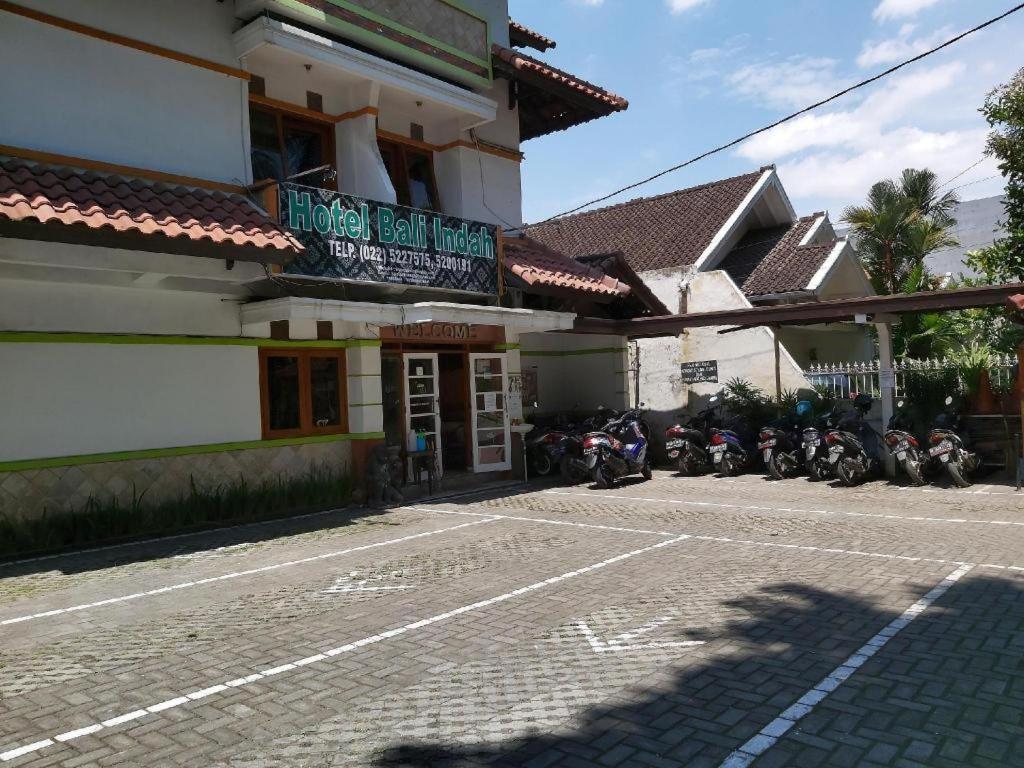 New Bali Indah Hotel Bandung Exterior photo